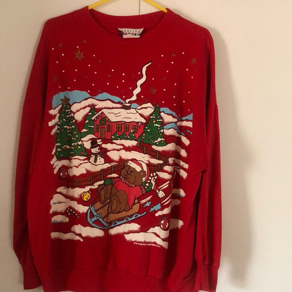 Woman’s fall red rare VTG Christmas Holiday sweatshirt